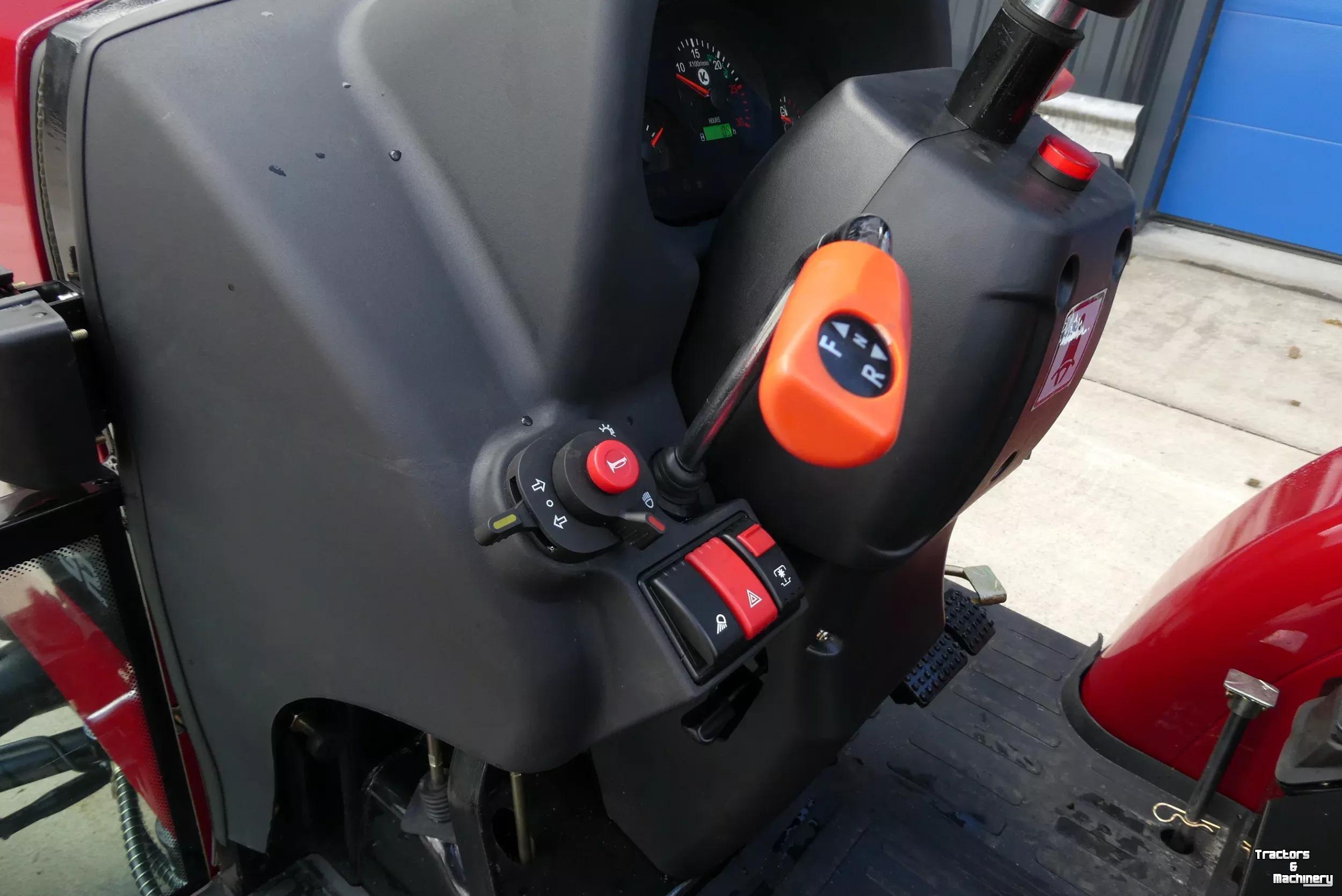 Tracteur Knegt DEMO 304G2