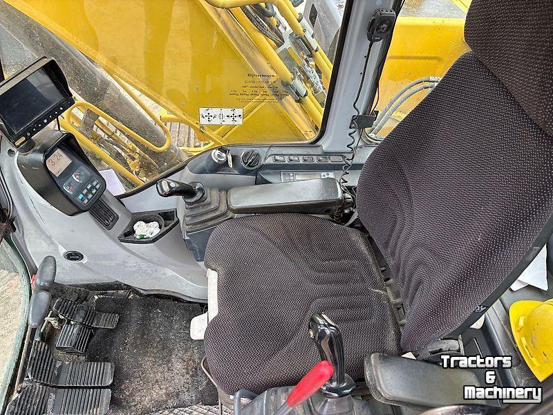 Pelleteuse New Holland E195B LC