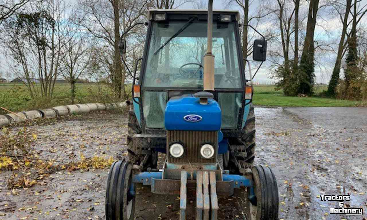 Tracteurs Ford 4630 2WD Tractor
