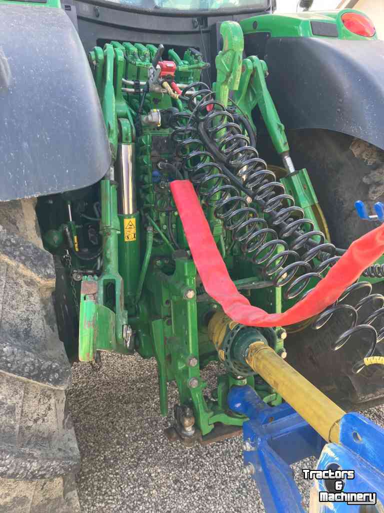 Tracteur John Deere 6215R - Ultimate-edition