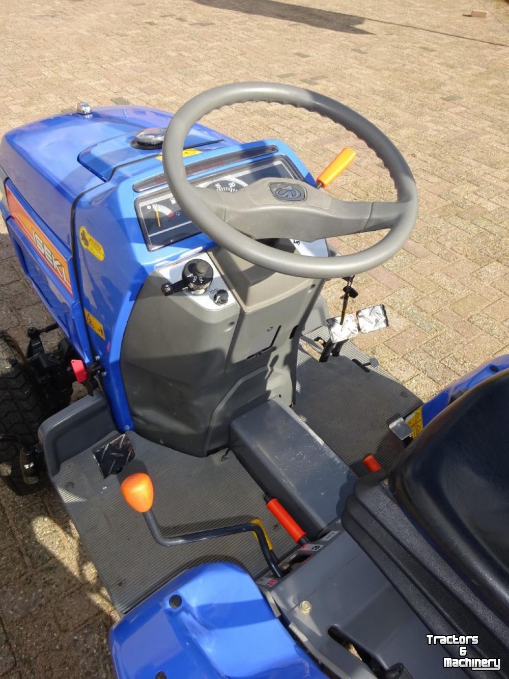 Tracteur pour horticulture Iseki TM 3160F compact