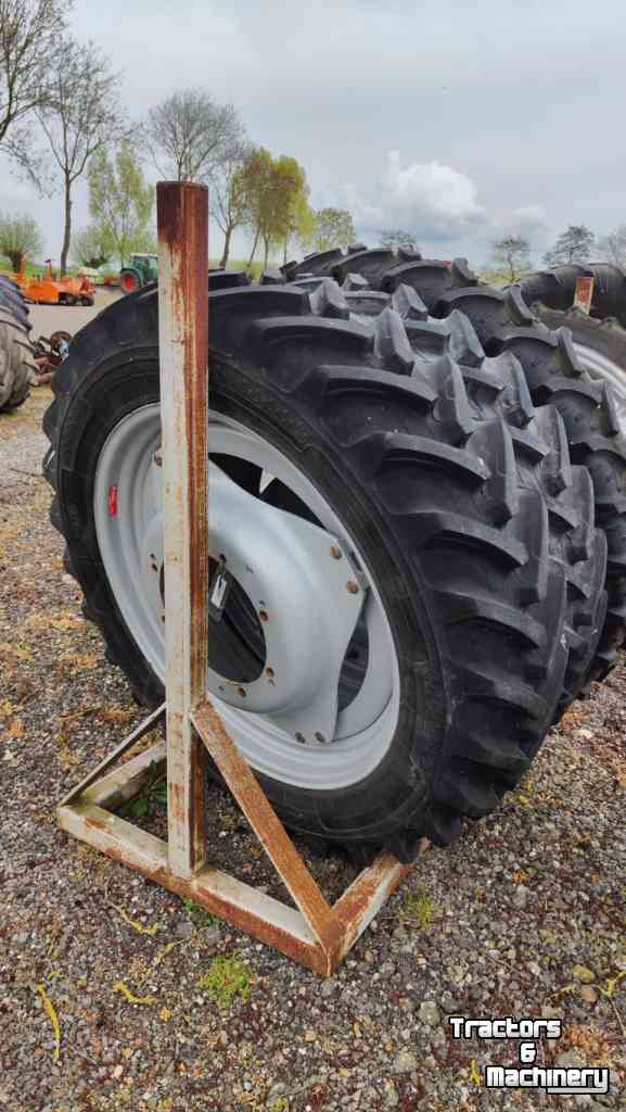 Roues, Pneus, Jantes, Barillets Jumelage  320/85R38 Alliance agristar