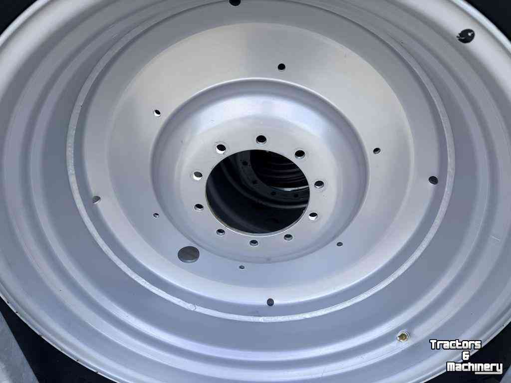 Roues, Pneus, Jantes, Barillets Jumelage Trelleborg 710/70R42 + Mitas 600/70