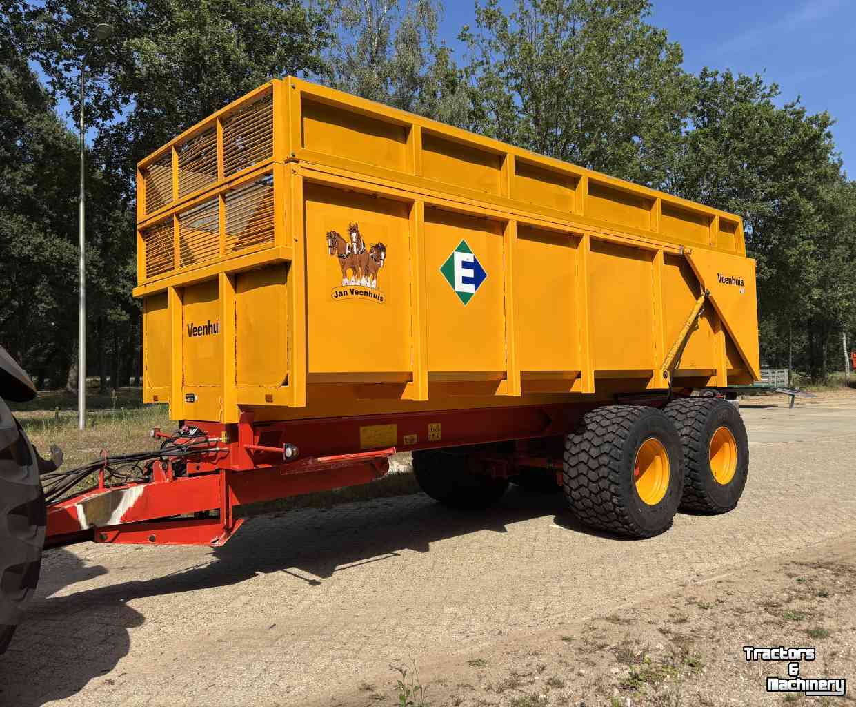 Benne agricole Veenhuis 15000 kieper kipper silage bagger