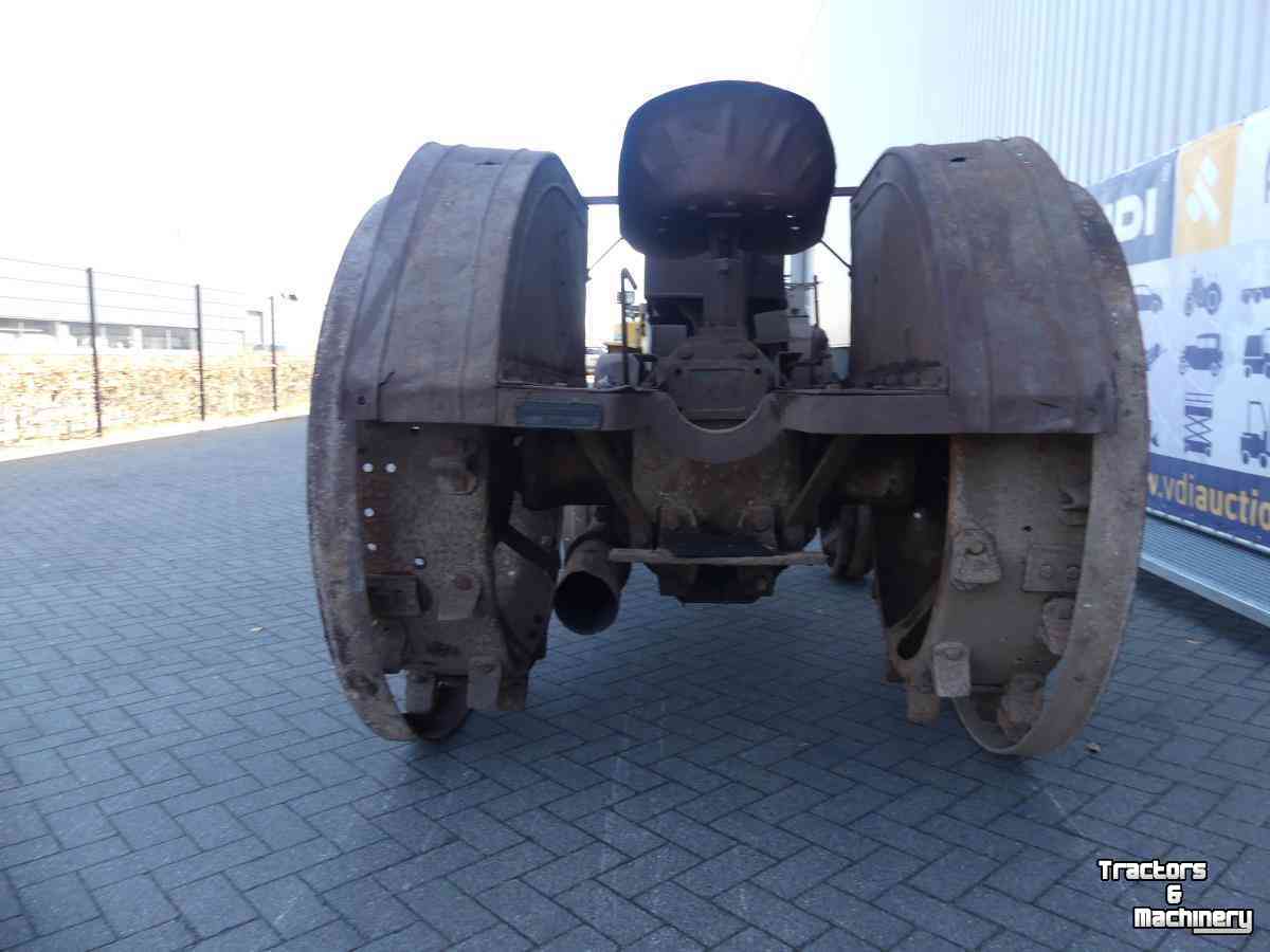 Tracteurs anciens  HSCS R30-35 Hofherr-Schrantz-Clayton-Shuttleworth