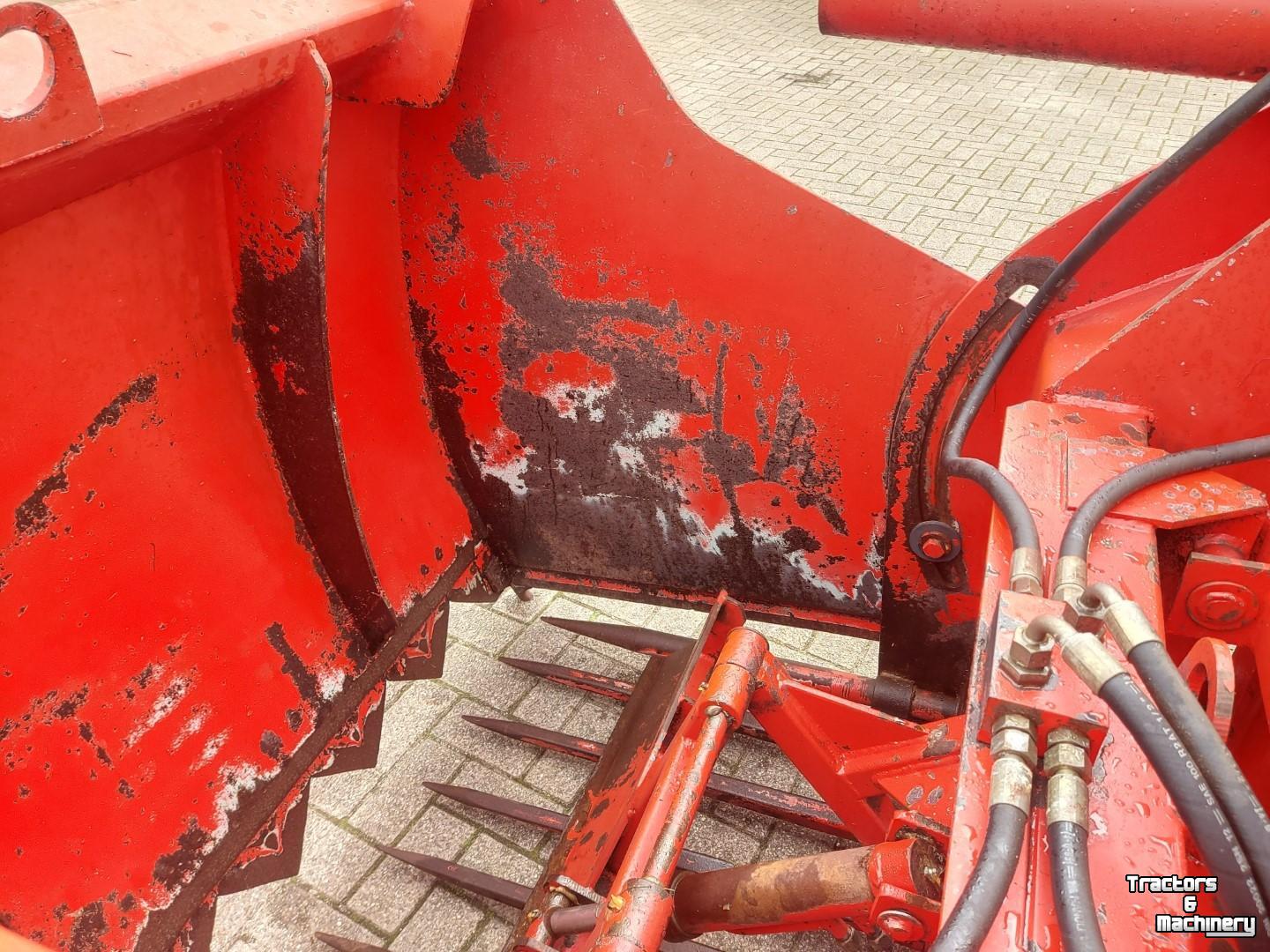 Coupe-blocs d'ensilage Redrock ALLIGATOR