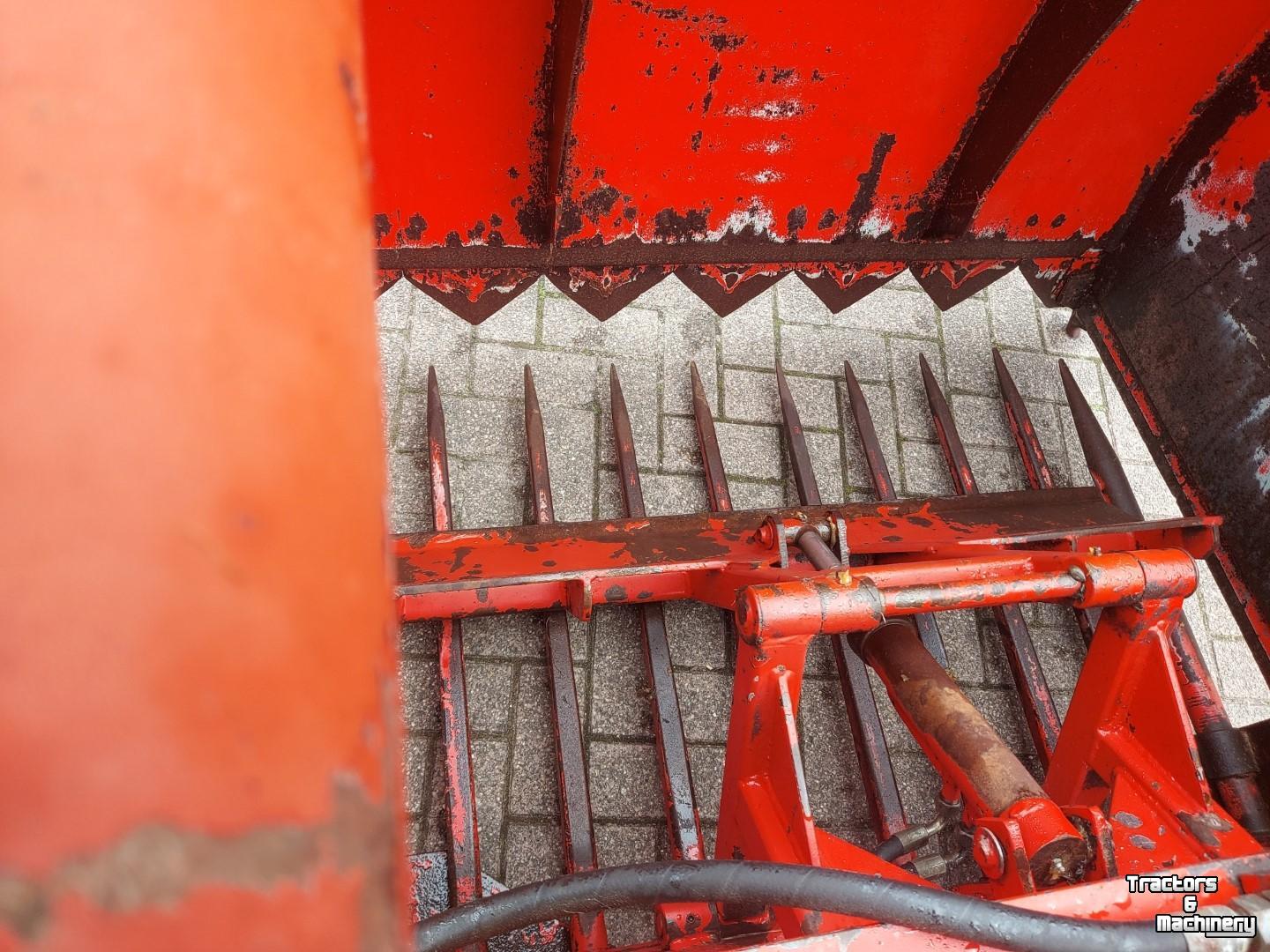 Coupe-blocs d'ensilage Redrock ALLIGATOR