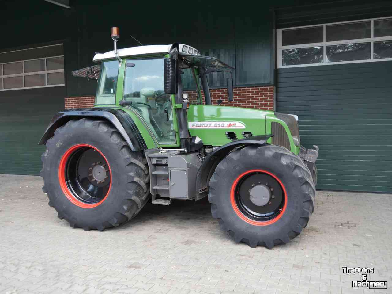 Tracteur Fendt 818 Vario TMS