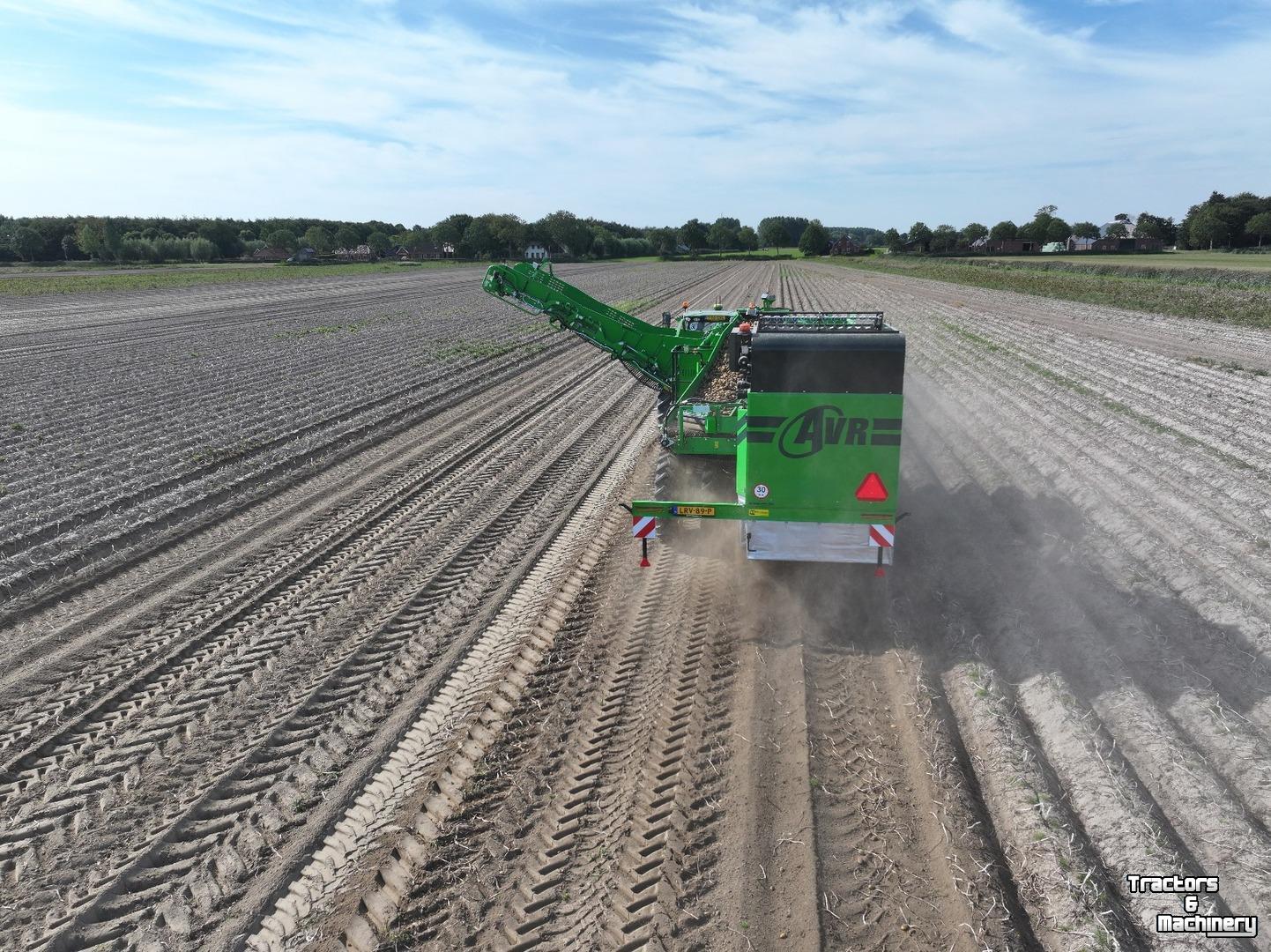 Arracheuse de pommes de terre AVR Spirit 9200 aardappelrooier