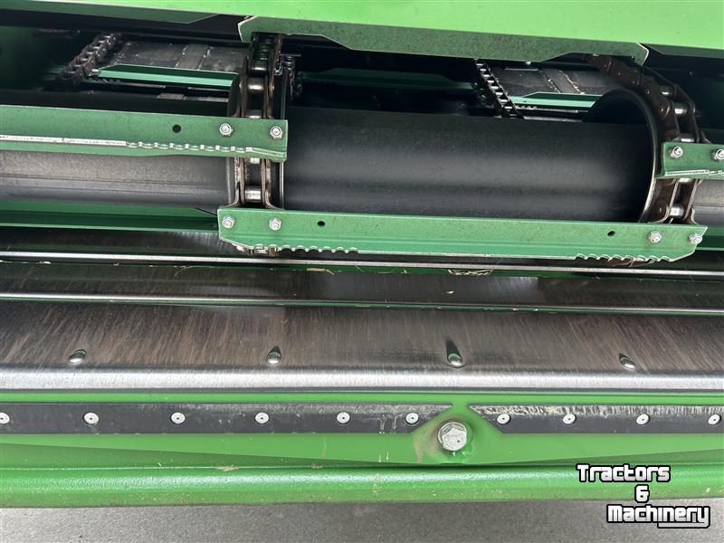 Moissonneuse batteuse John Deere T660