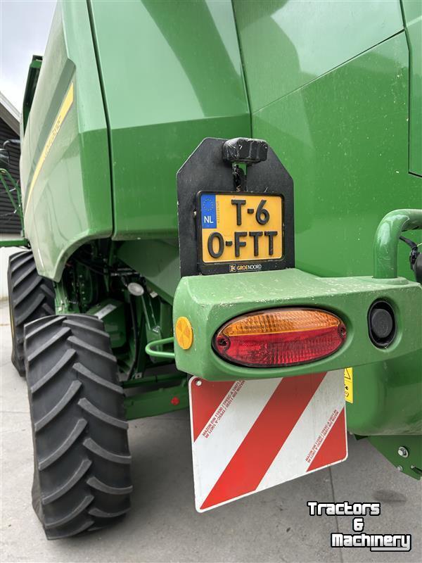 Moissonneuse batteuse John Deere T660