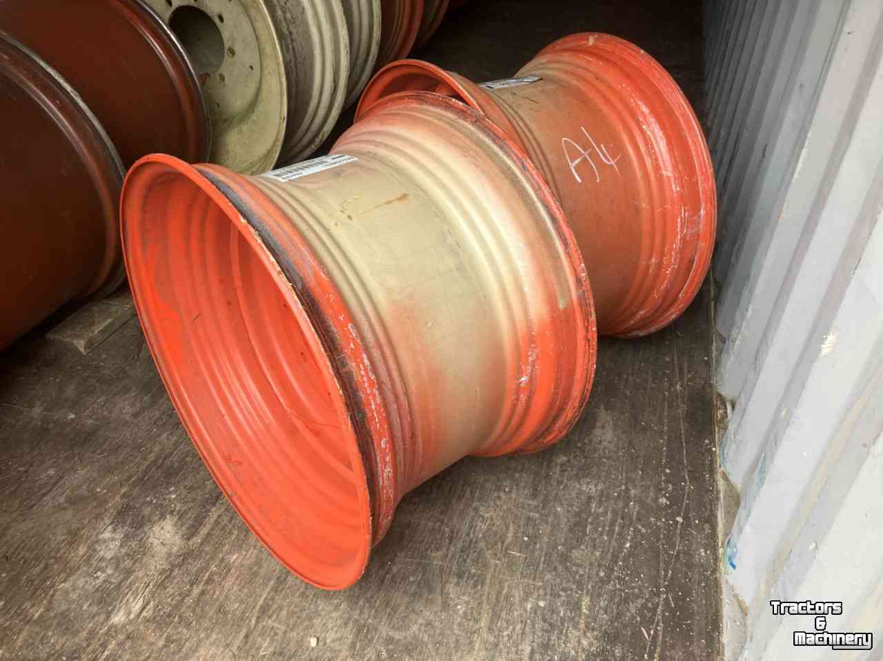 Roues, Pneus, Jantes, Barillets Jumelage  18x28 wiel, velg, velgen