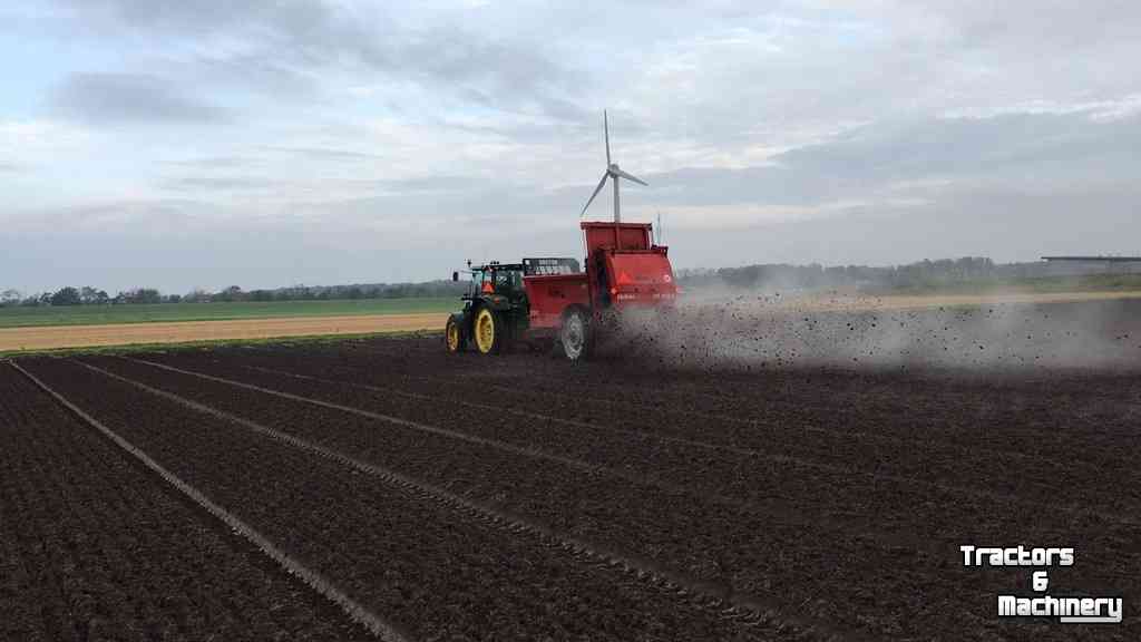 Epandeur de fumier Kramer RECORD Breedstrooier compact gestuurd