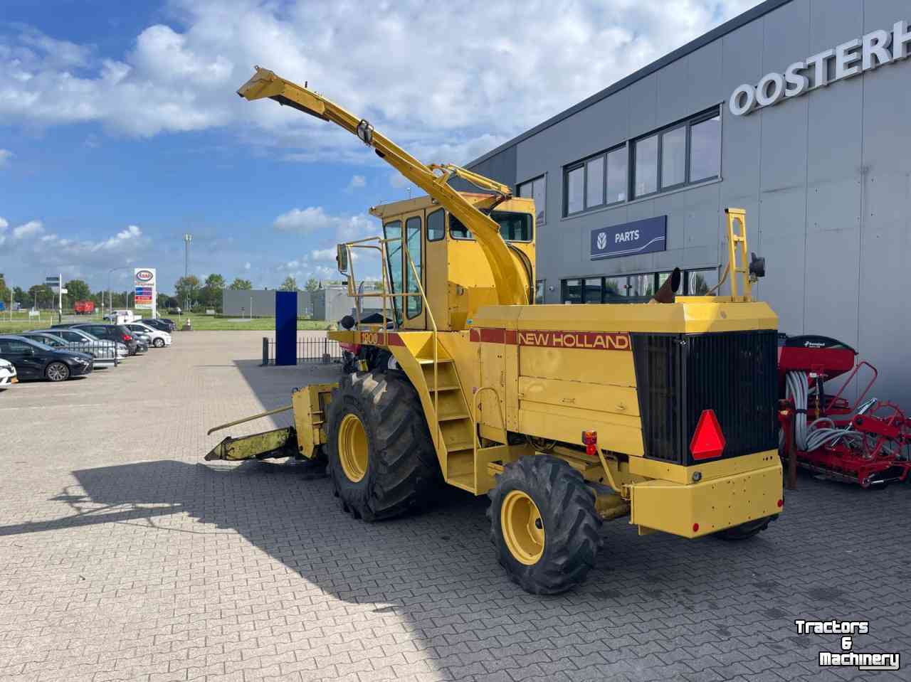 Ensileuse automotrice New Holland 1900