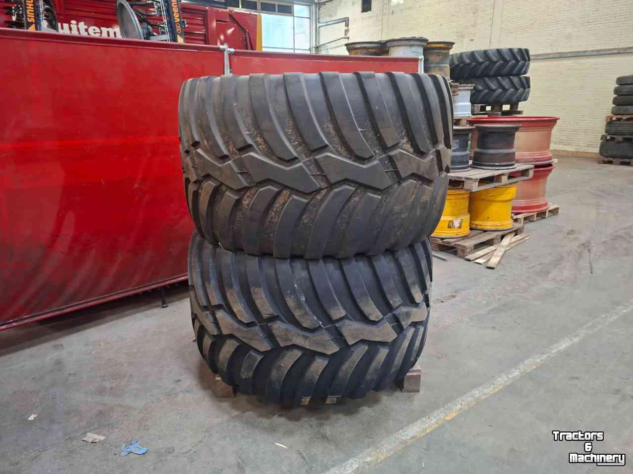 Roues, Pneus, Jantes, Barillets Jumelage Vredestein 750/45R26.5 FlotationTRAC