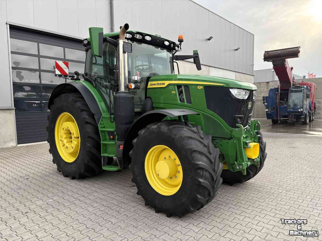 Tracteur John Deere 6R215