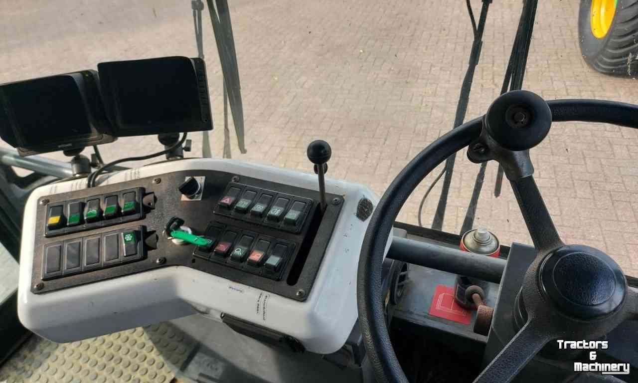 Balayeur Ravo 5002 Veegzuigwagen / Veegmachine