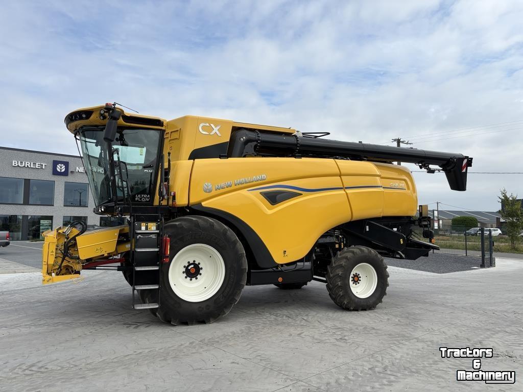 Ensileuse automotrice New Holland CX 8.70