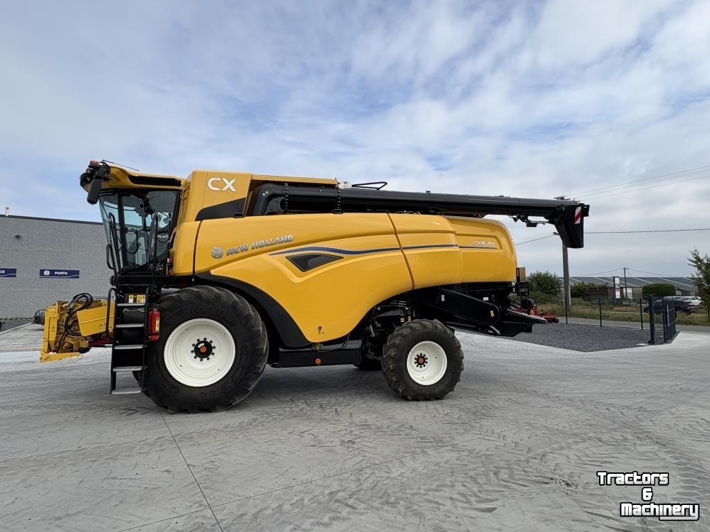 Ensileuse automotrice New Holland CX 8.70
