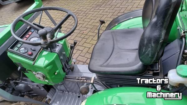 Tracteur pour vignes et vergers Holder A50