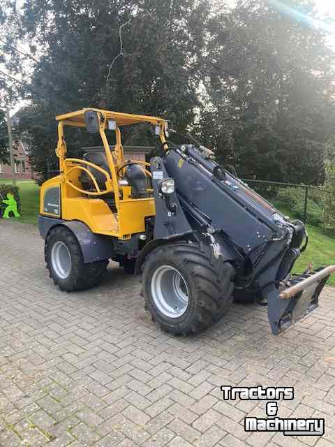 Chargeuse sur pneus Eurotrac T13D