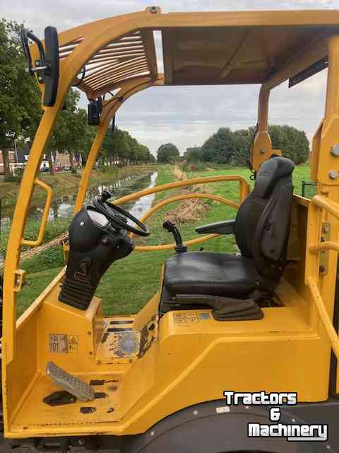 Chargeuse sur pneus Eurotrac T13D