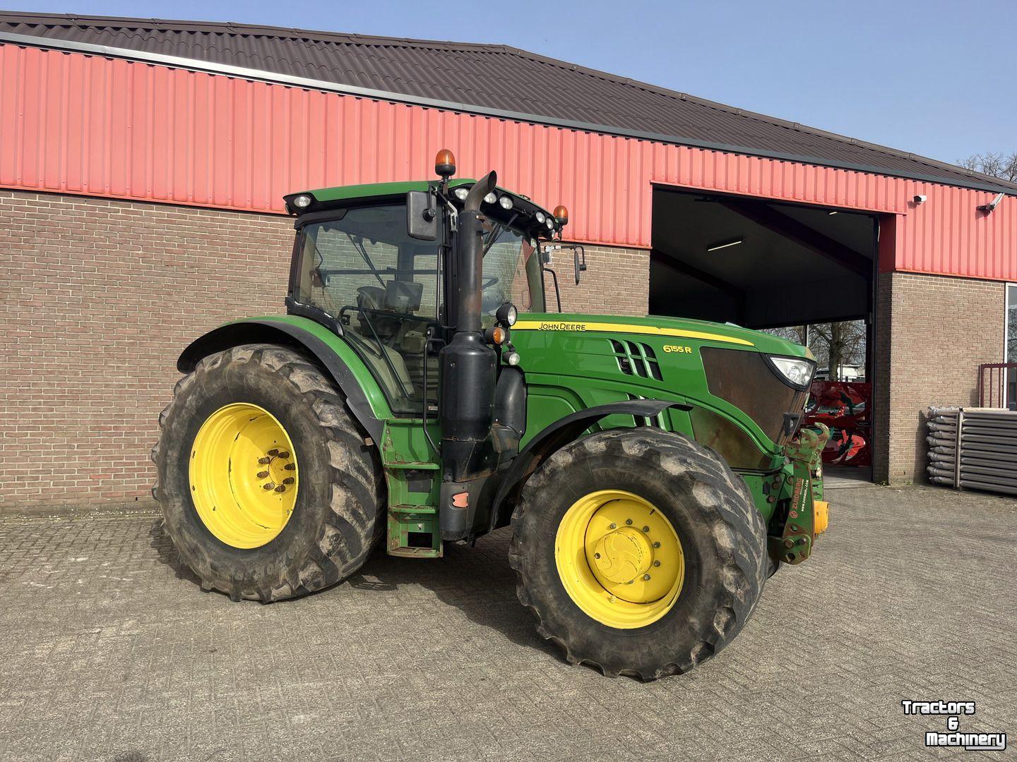 Tracteur John Deere 6155R