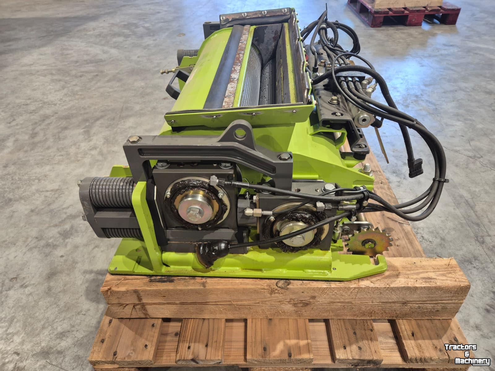 Ensileuse automotrice Claas MCC M Korrelkneuzer 100/100