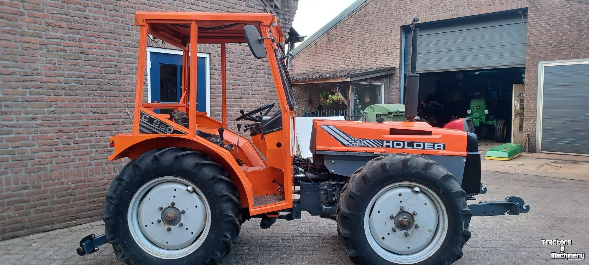 Tracteur pour vignes et vergers Holder 860