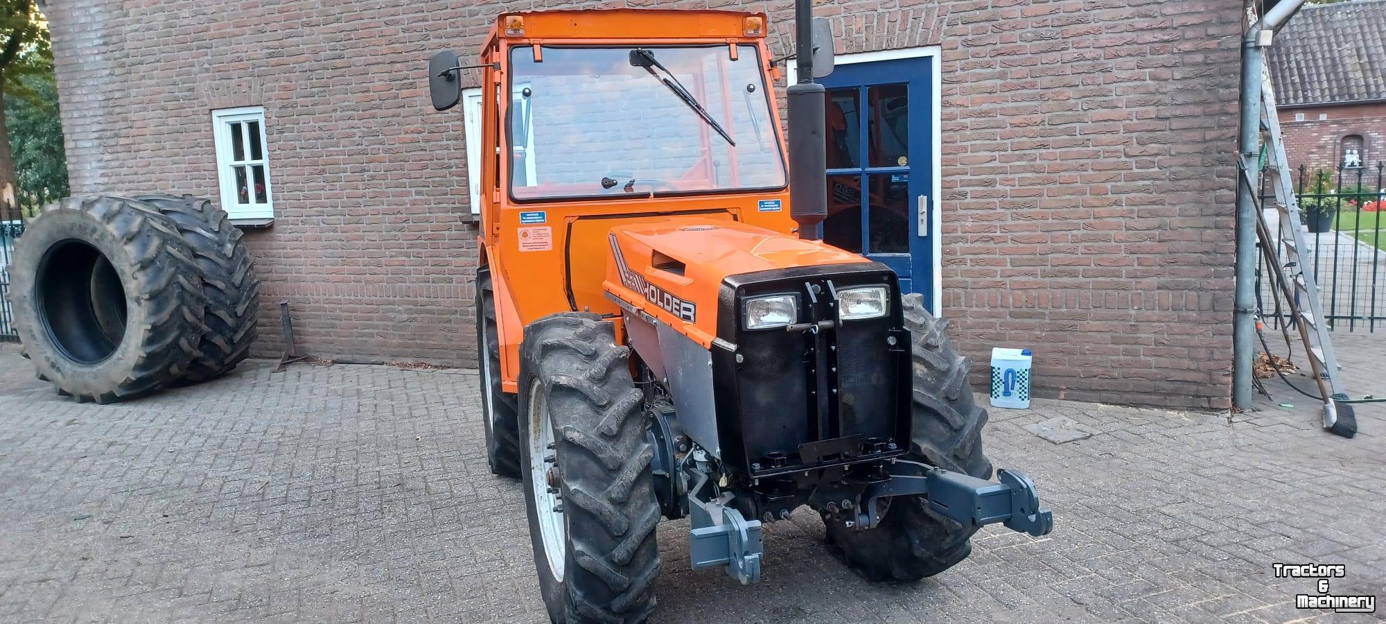 Tracteur pour vignes et vergers Holder 860