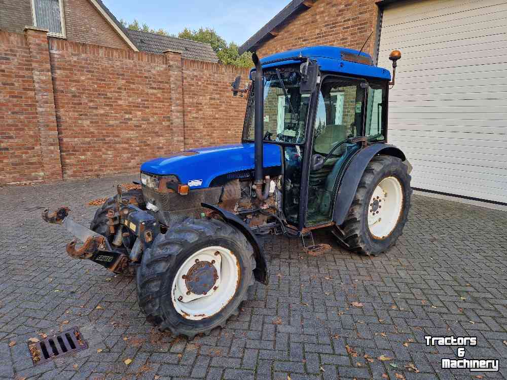Tracteur pour horticulture New Holland TN90F