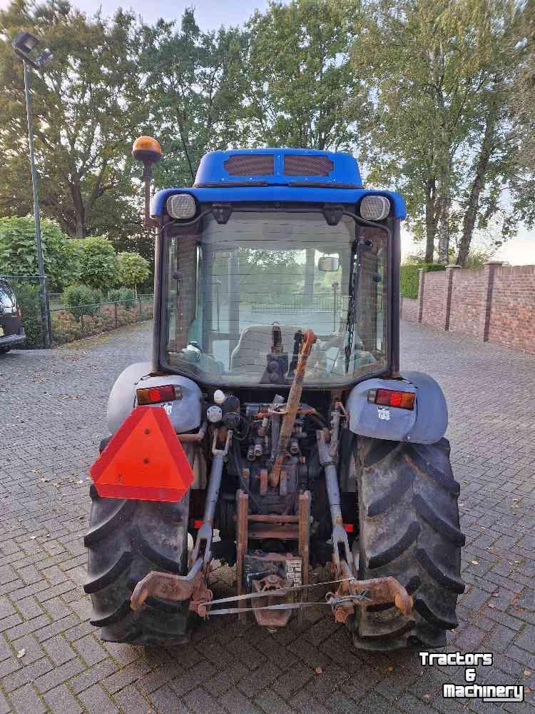 Tracteur pour horticulture New Holland TN90F