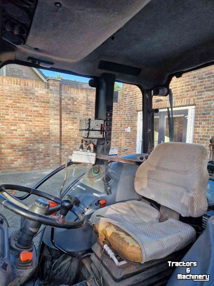 Tracteur pour horticulture New Holland TN90F