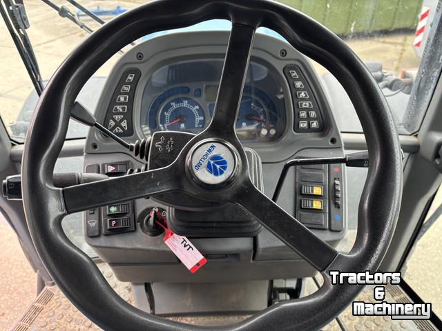 Tracteur New Holland TVT135