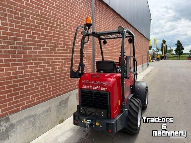 Chargeuse sur pneus Schäffer 2630