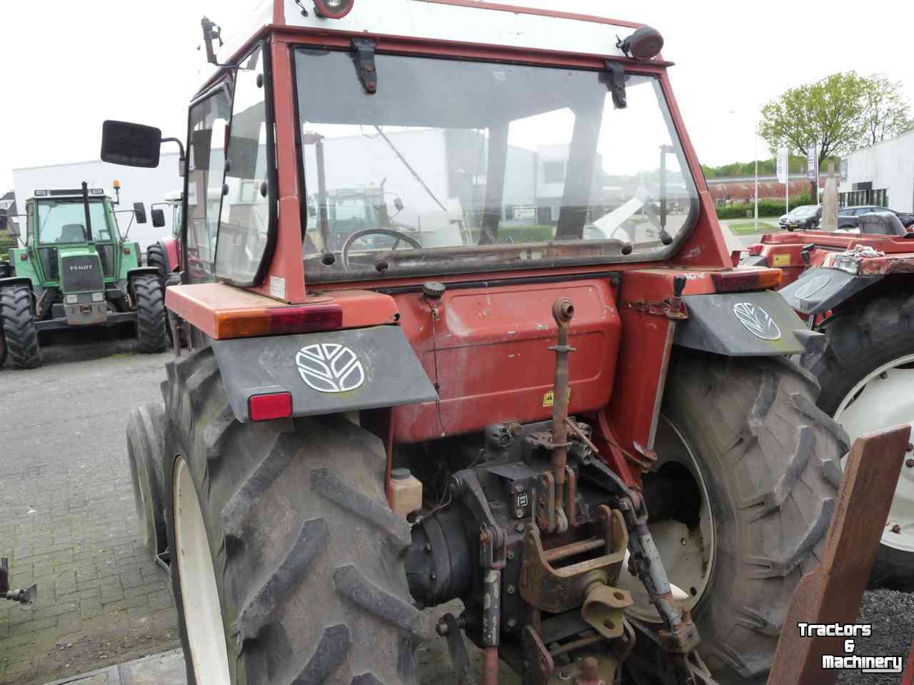 Tracteurs Fiat 8090