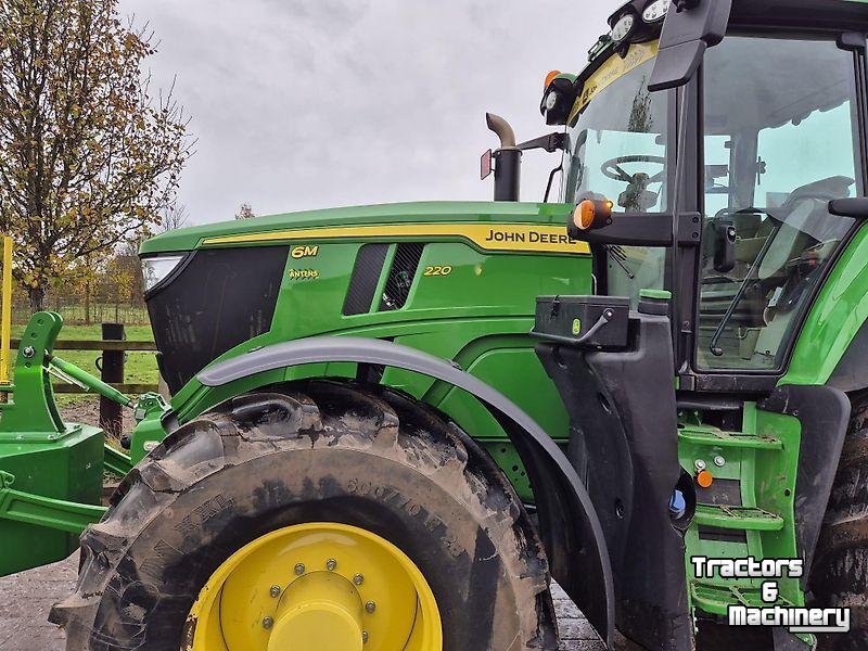 Tracteur John Deere 6M220