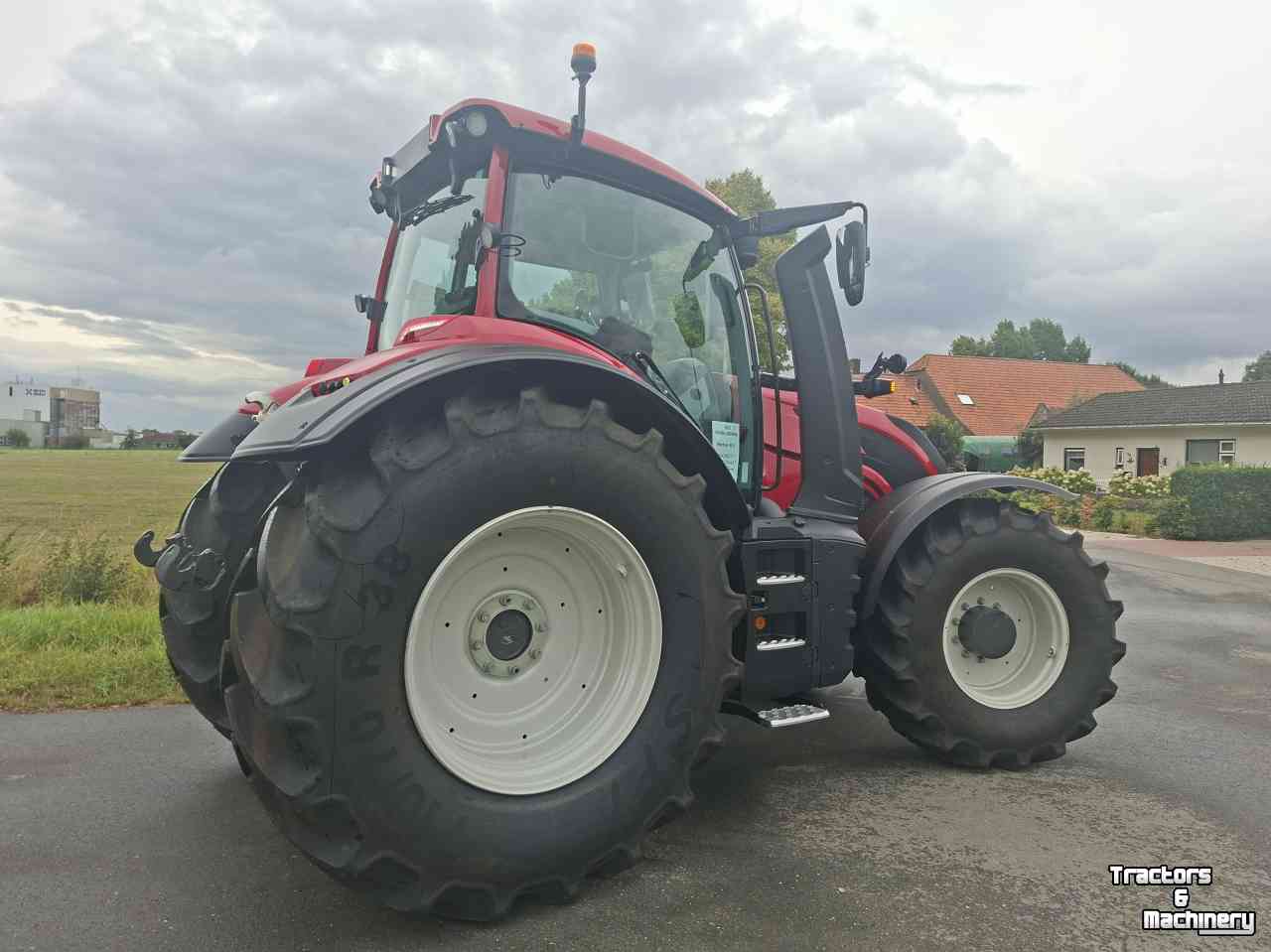 Tracteur Valtra T175eA eenvoudige trekker voor een mooi prijsje