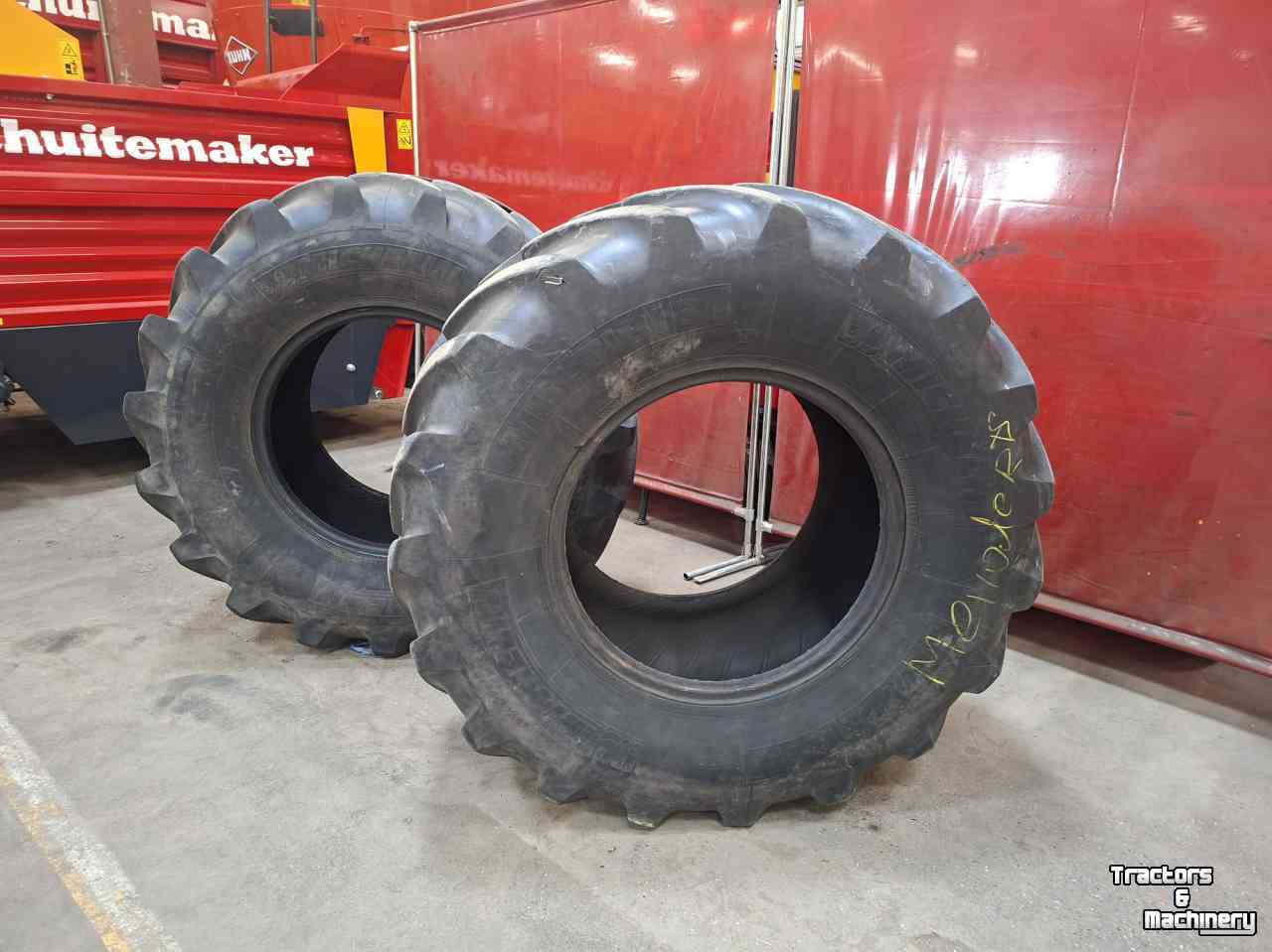 Roues, Pneus, Jantes, Barillets Jumelage Michelin 540/65R24 MultiBIB