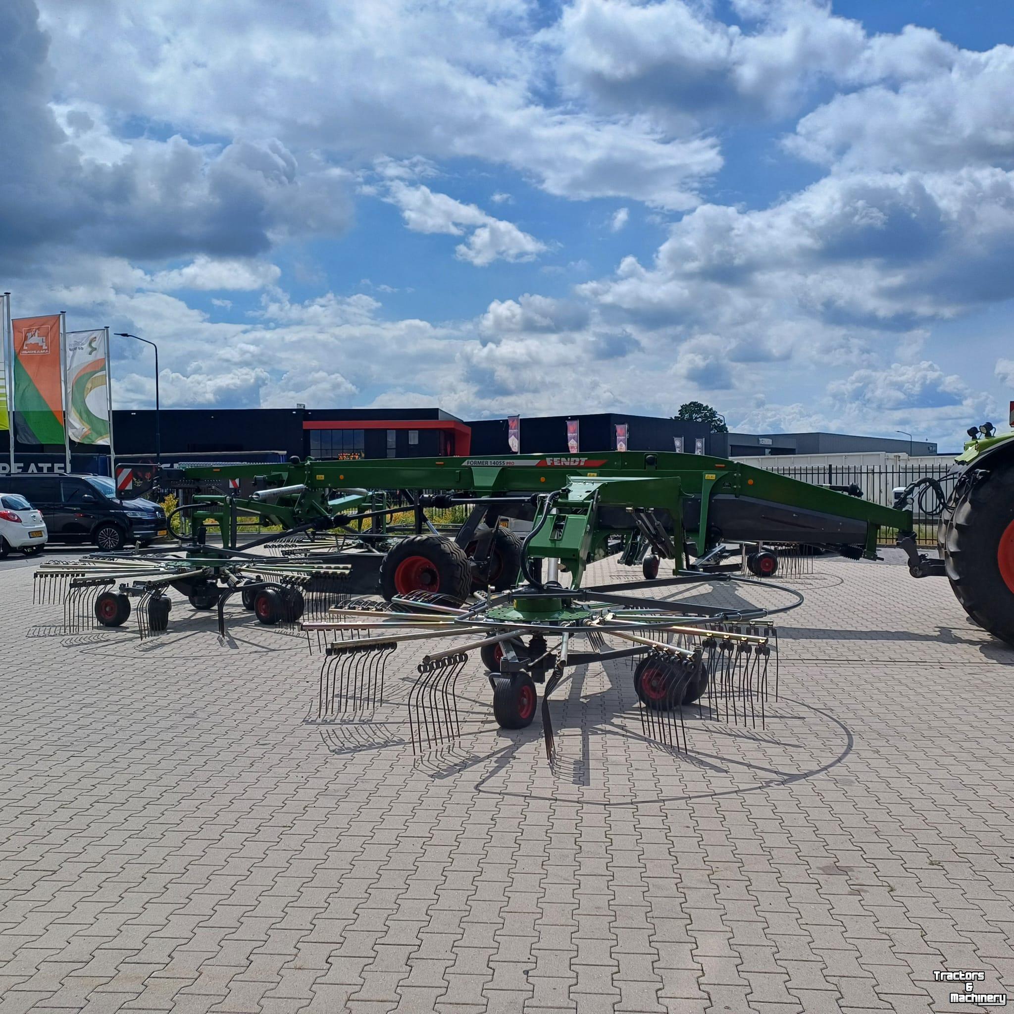 Andaineur Fendt FORMER 14055 PRO