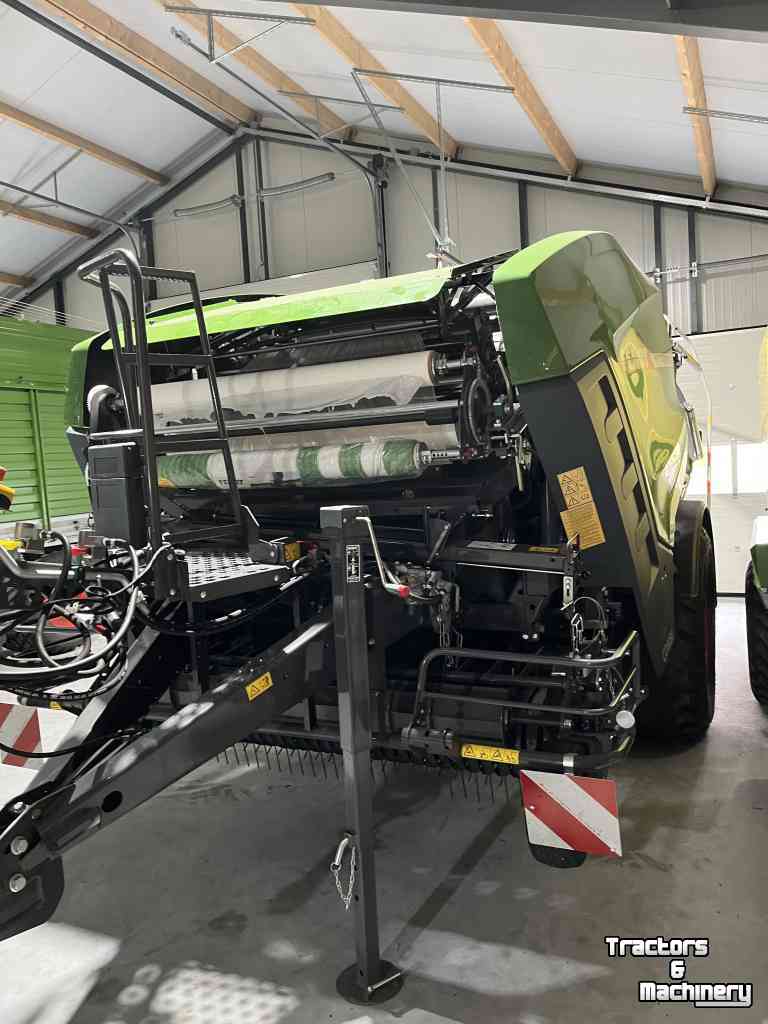 Presses Fendt Rotana 130F Combi MY24