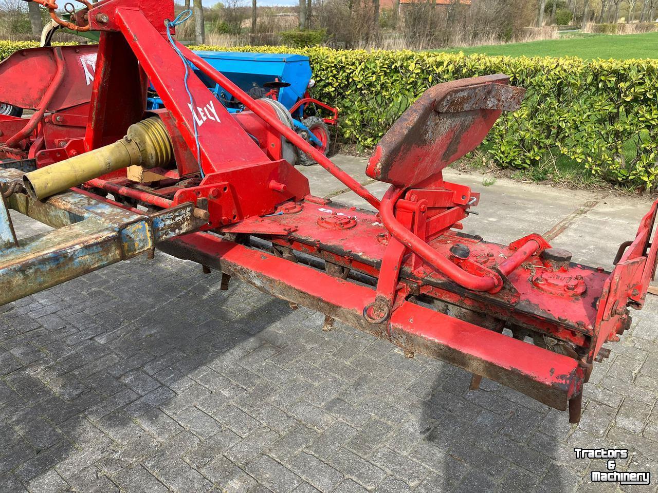 Herse rotative Lely 300-20