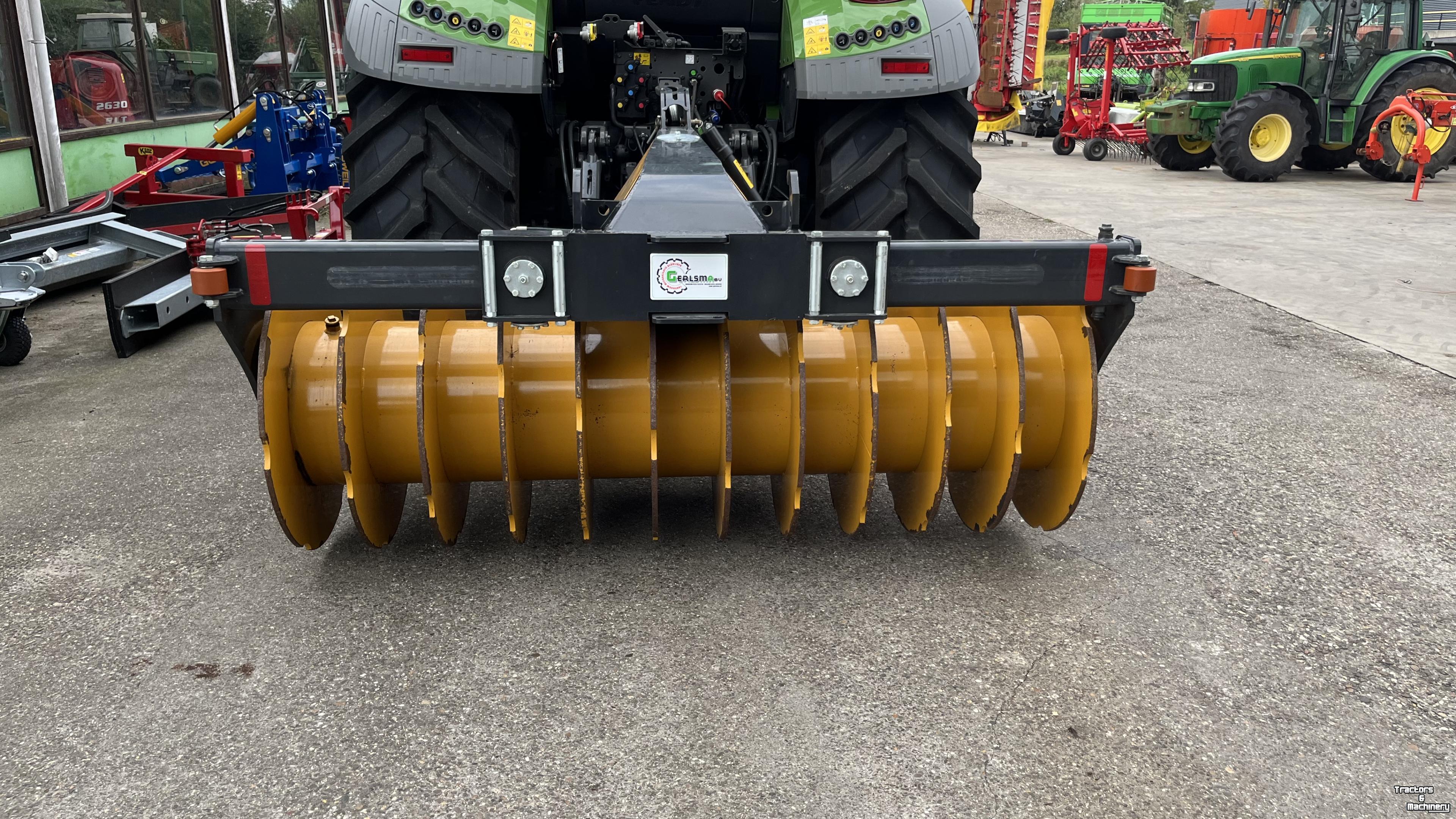 Rouleau packer de silage Mammut Mammut  SK250 H