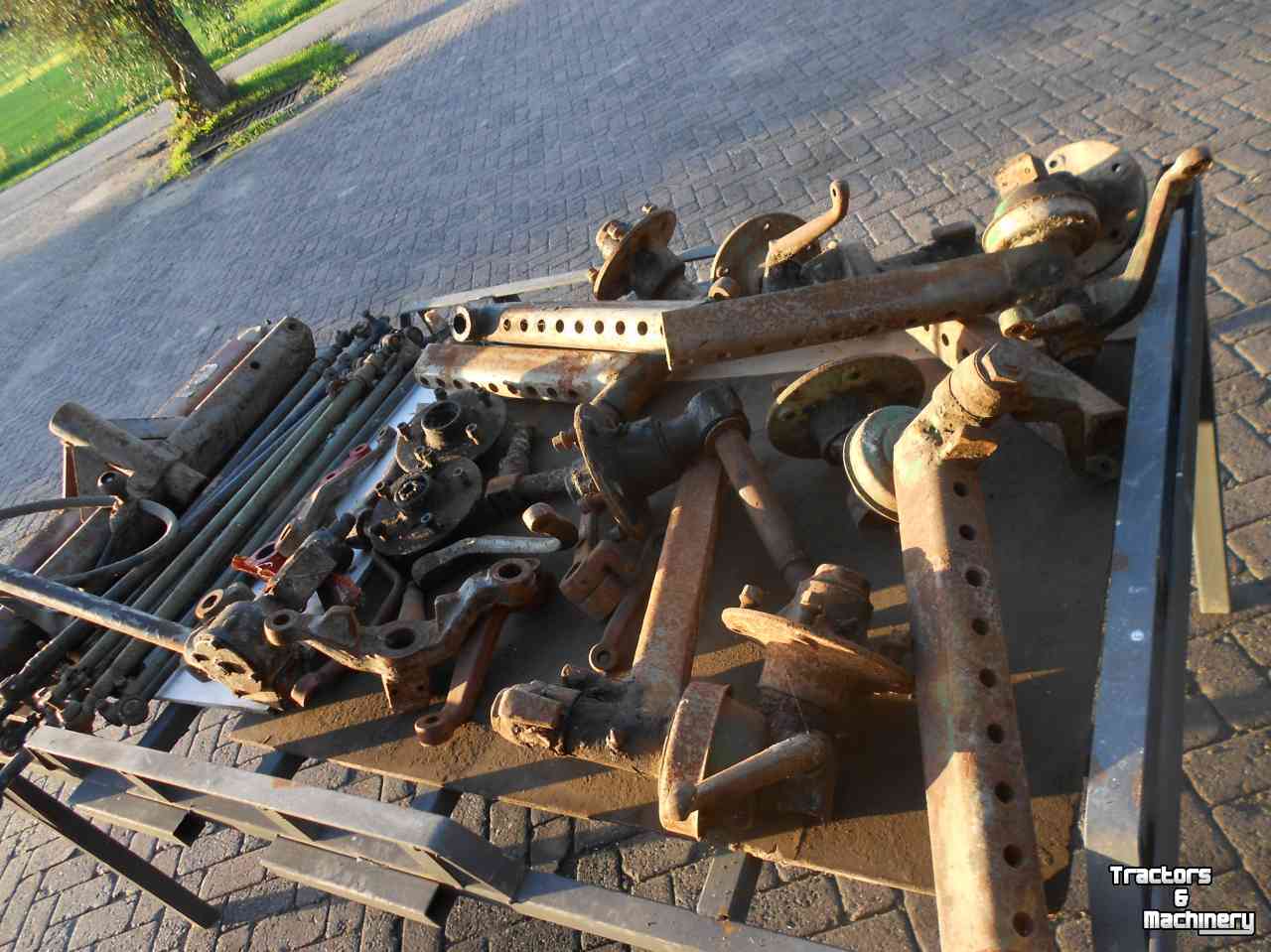 Pièces d‘occasion pour tracteurs Deutz 06 07 en dx