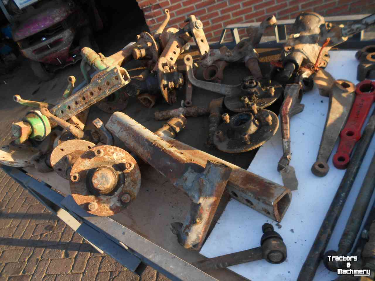 Pièces d‘occasion pour tracteurs Deutz 06 07 en dx