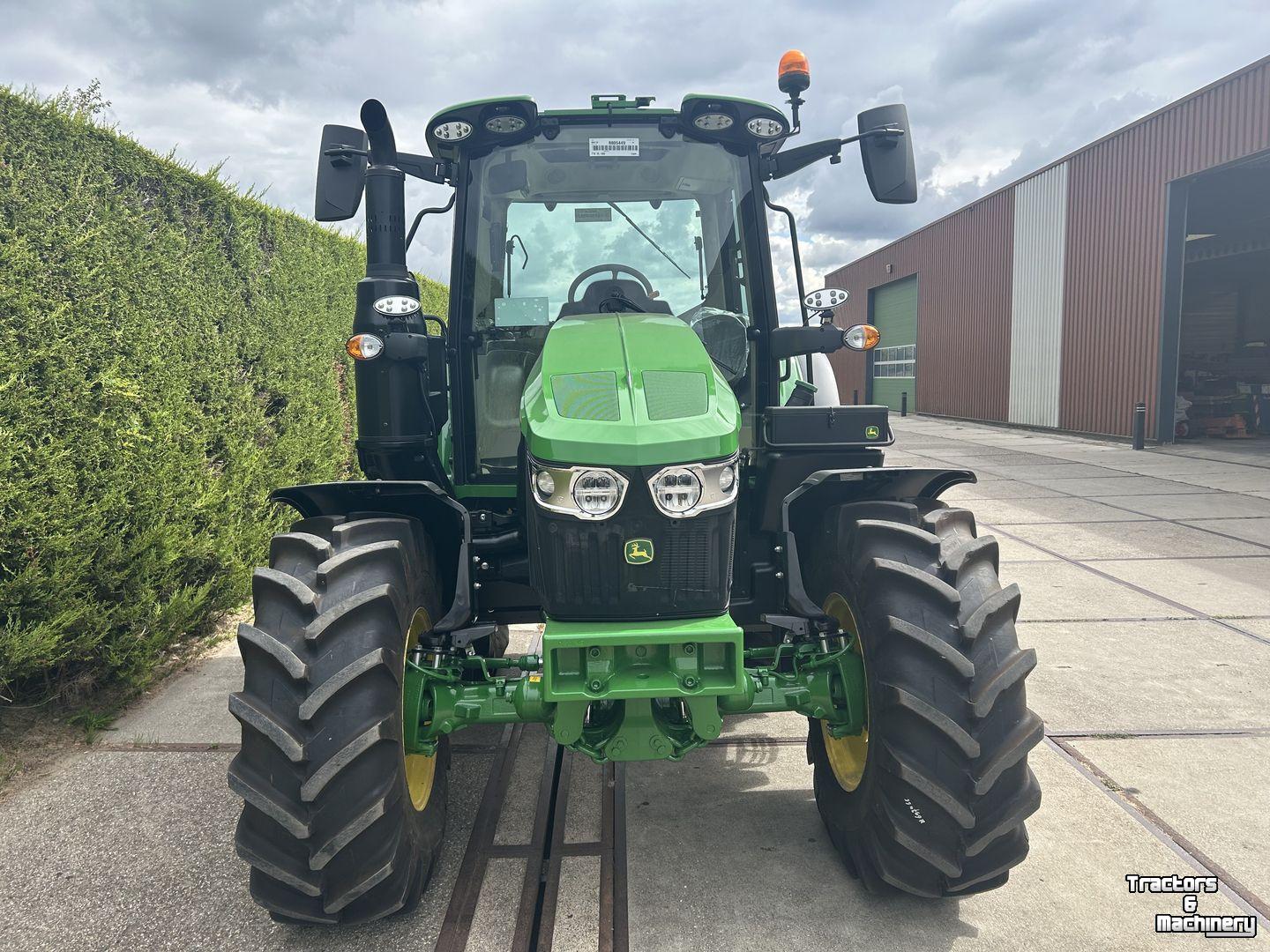 Tracteur John Deere 6M 125
