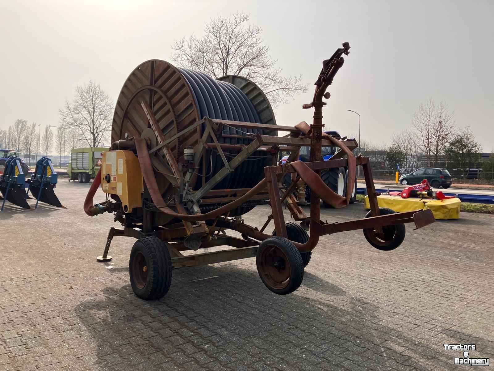 Enrouleur d‘irrigation  FORES 100/300