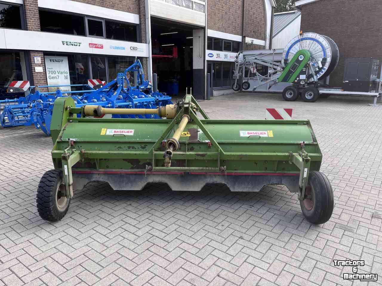 Broyeur de fanes Baselier Loofklapper type LKB 320
