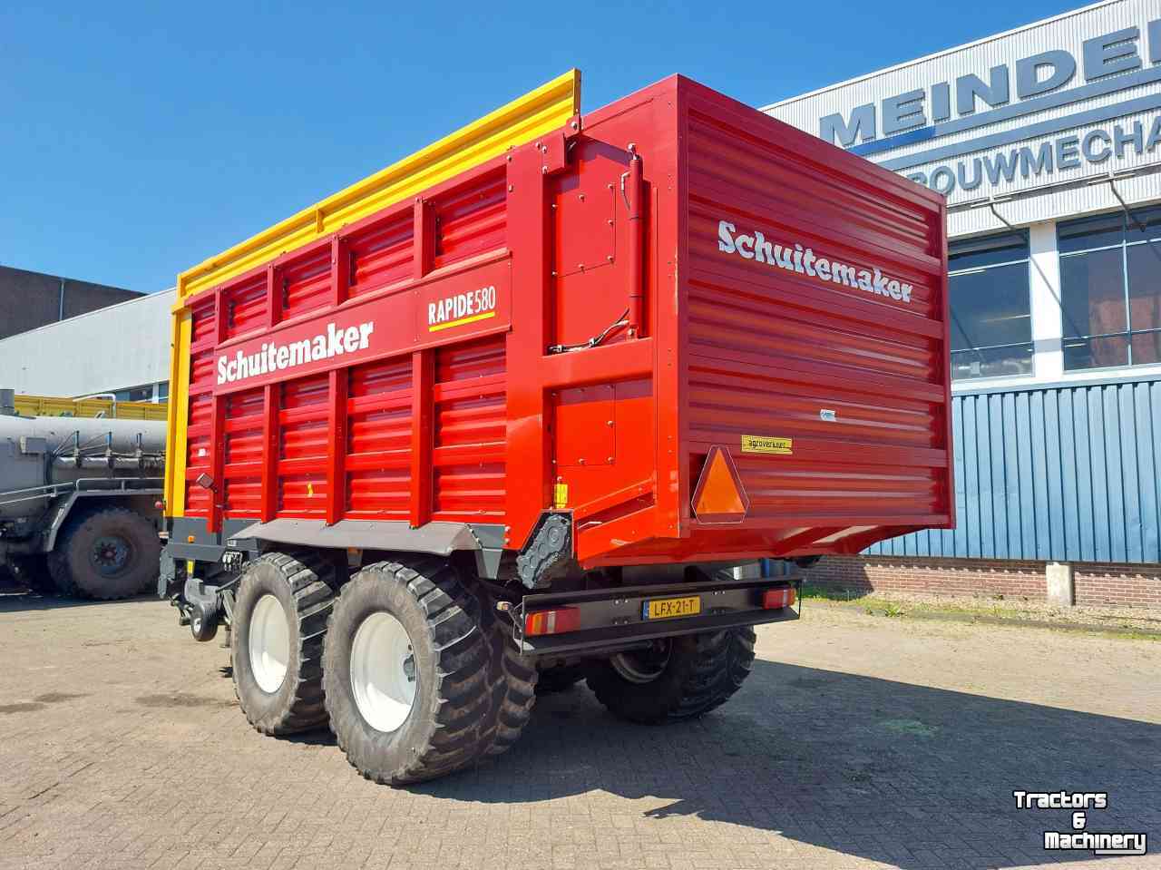 Autochargeuse Schuitemaker Rapide 580S opraapwagen