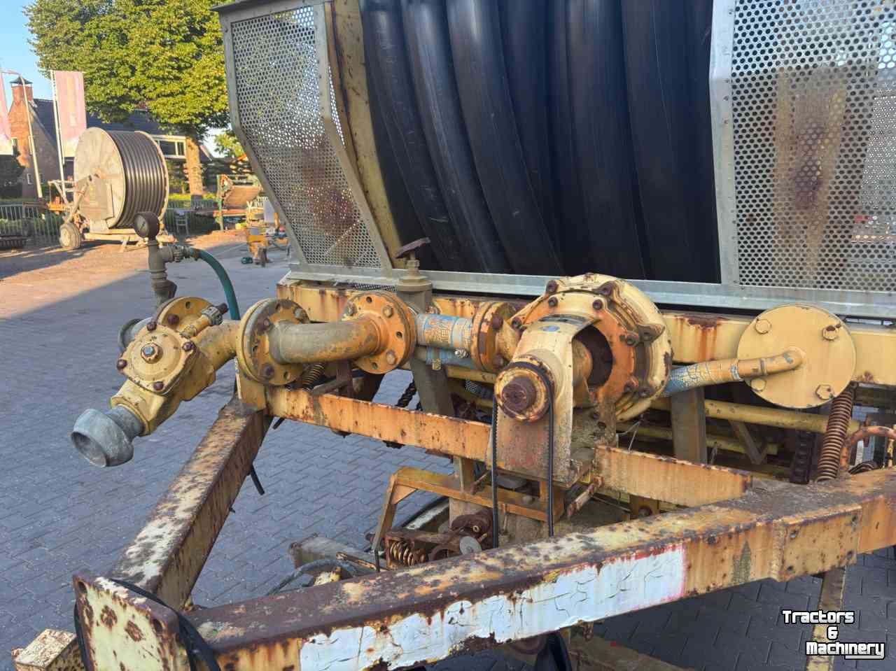 Enrouleur d‘irrigation Perrot Peromat 110-300 SE